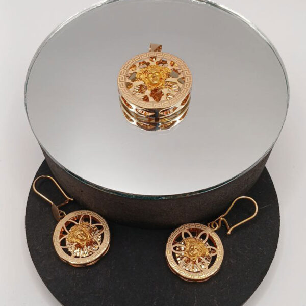 نیم ست ورساچه گرد