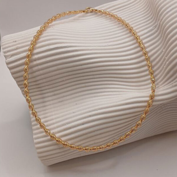 گردنبند طوق